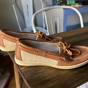 Sperrys (boat shoes)